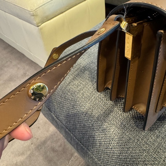 EUC Marni trunk bag - Picture 8 of 11